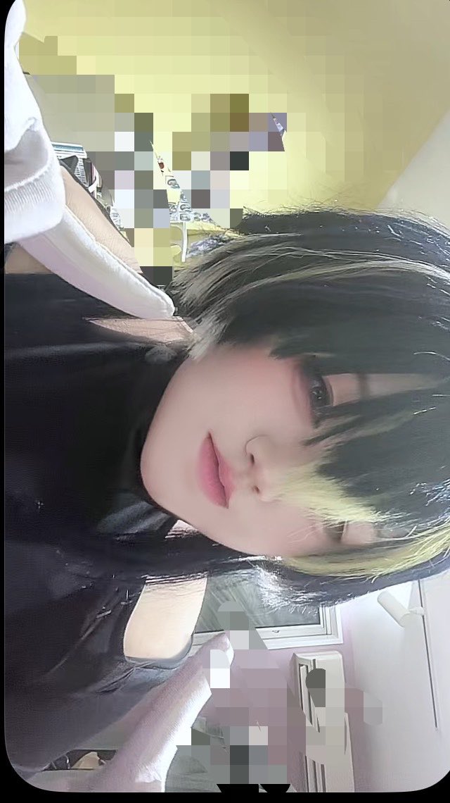 🦐(スマホ無くしたバカ) tweet media