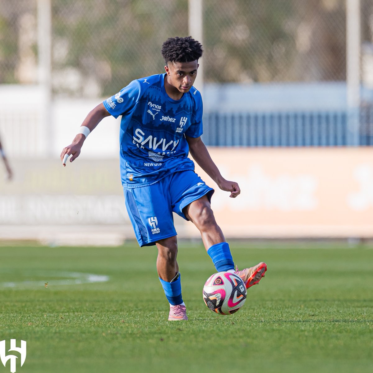 فئات الهلال السنية tweet media