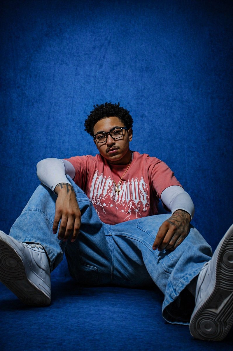 SwanVisuals's tweet photo. Shot this set and had to share 🔥 building my portfolio one frame at a time. More shoots coming soon. https://t.co/y42J0ZCJ2U