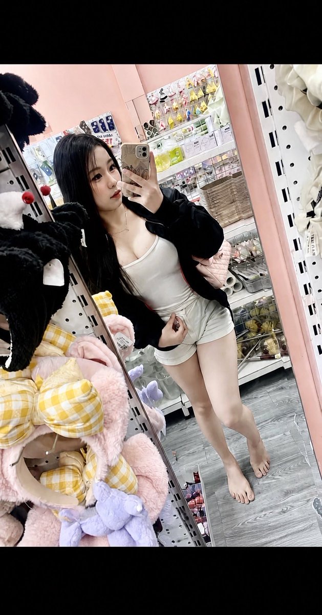 Yi Hân tweet media