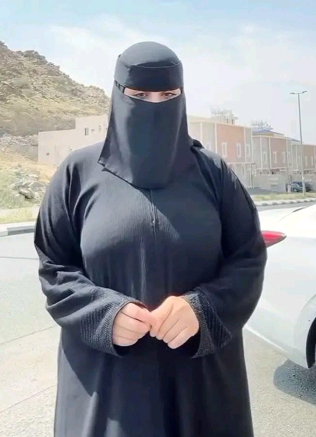 ام خالد tweet media