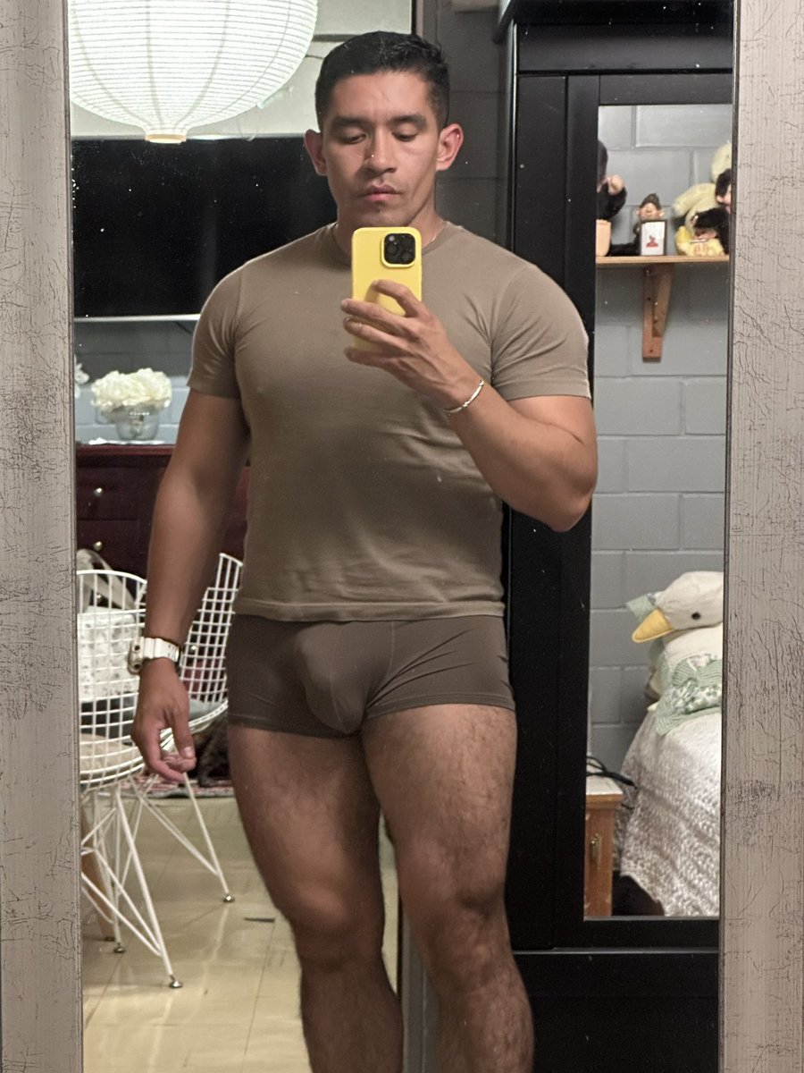 Ru tweet media