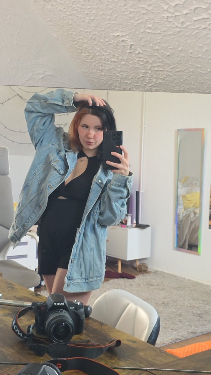 Aest 🧡🖤 Gamer Gwooner tweet media