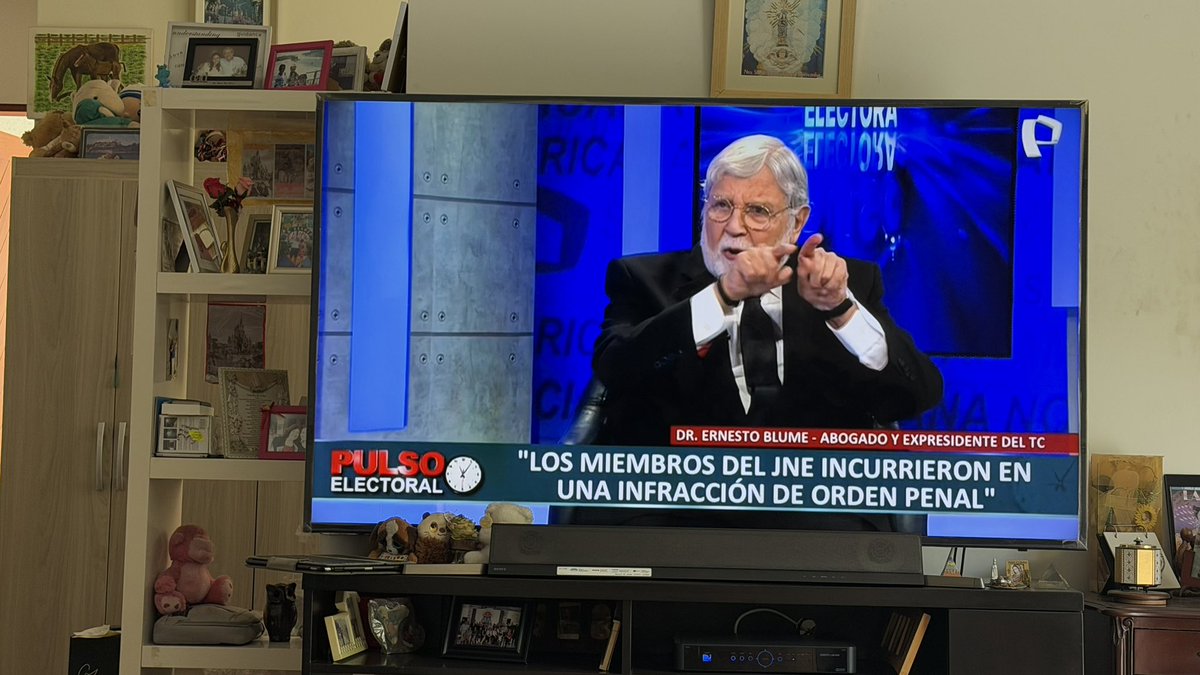 Carlos Corbacho tweet media