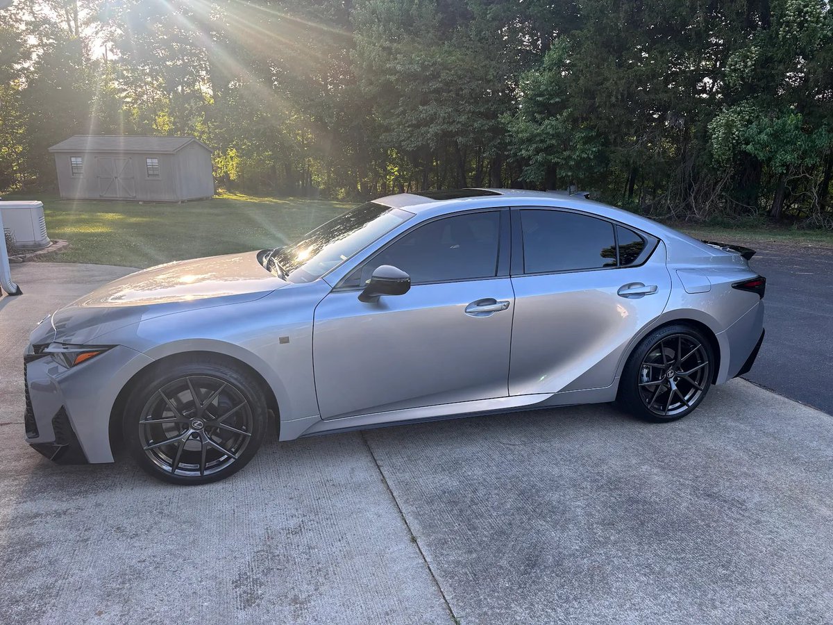 flowlexusgso's tweet photo. "Very good experience. Joe was great and very helpful. I would recommend visiting him if you are in the market for a Lexus. Love my new IS350." - M.K. ⭐⭐⭐⭐⭐ https://t.co/NX8TNhrn51