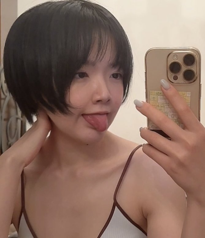 令和女児 tweet media