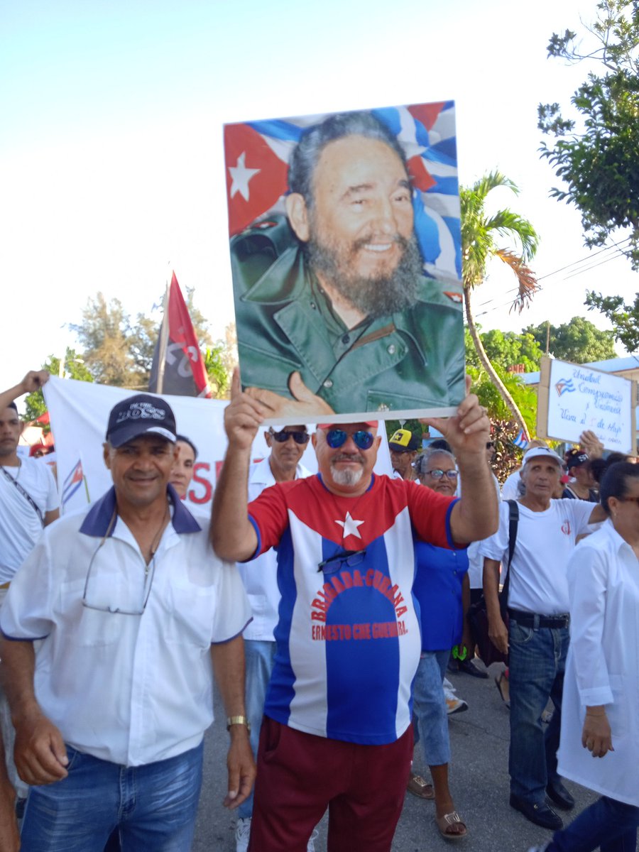 HÉCTOR ESPINOSA tweet media