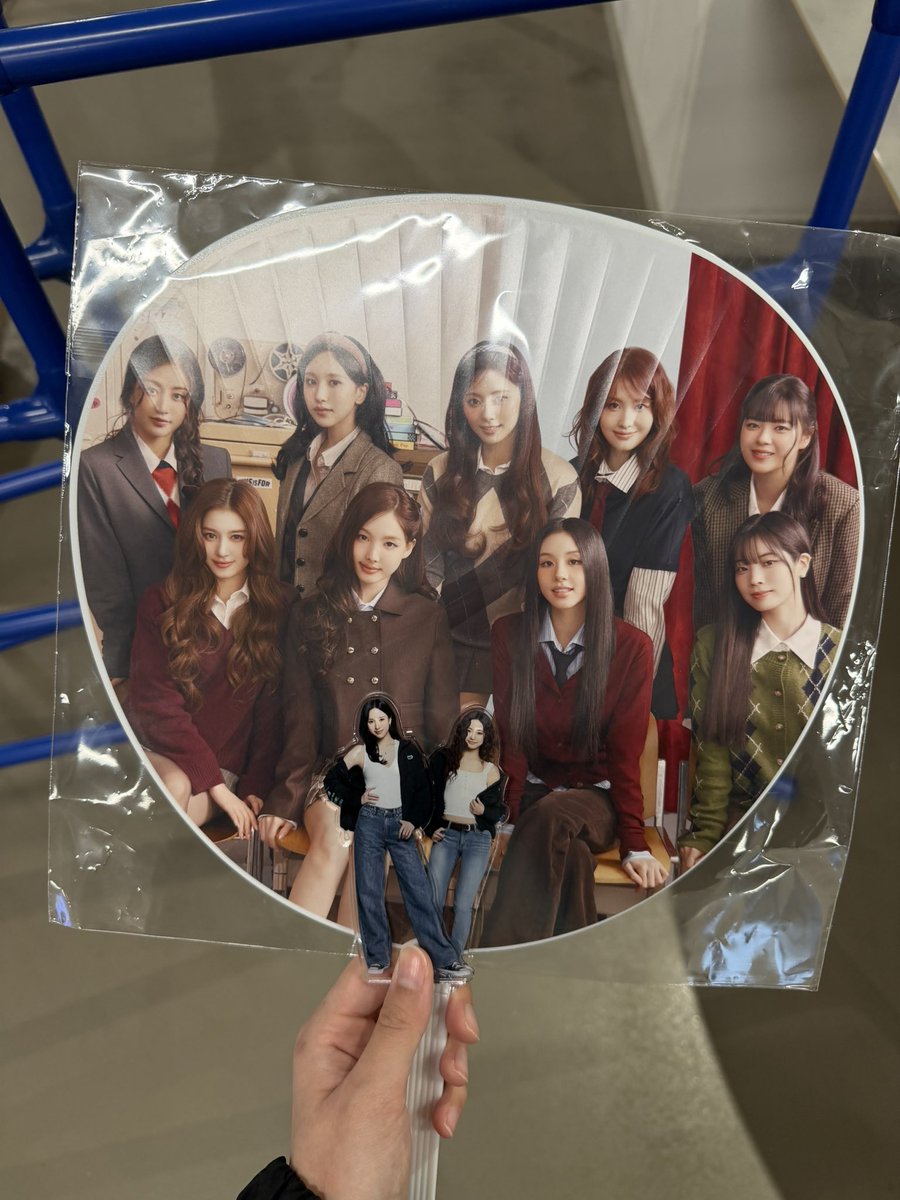 uqmncK5zOAO2ySE's tweet photo. 国立最終日もほんとに楽しかった💕
いい思い出をありがとう😊

#TWICE国立最終日
#TWICE #THISISFOR
#TWICE_THISISFOR_WORLD_TOUR https://t.co/90PKNfXudR