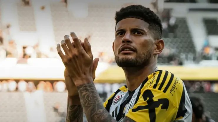 Álvaro Martínez tweet media