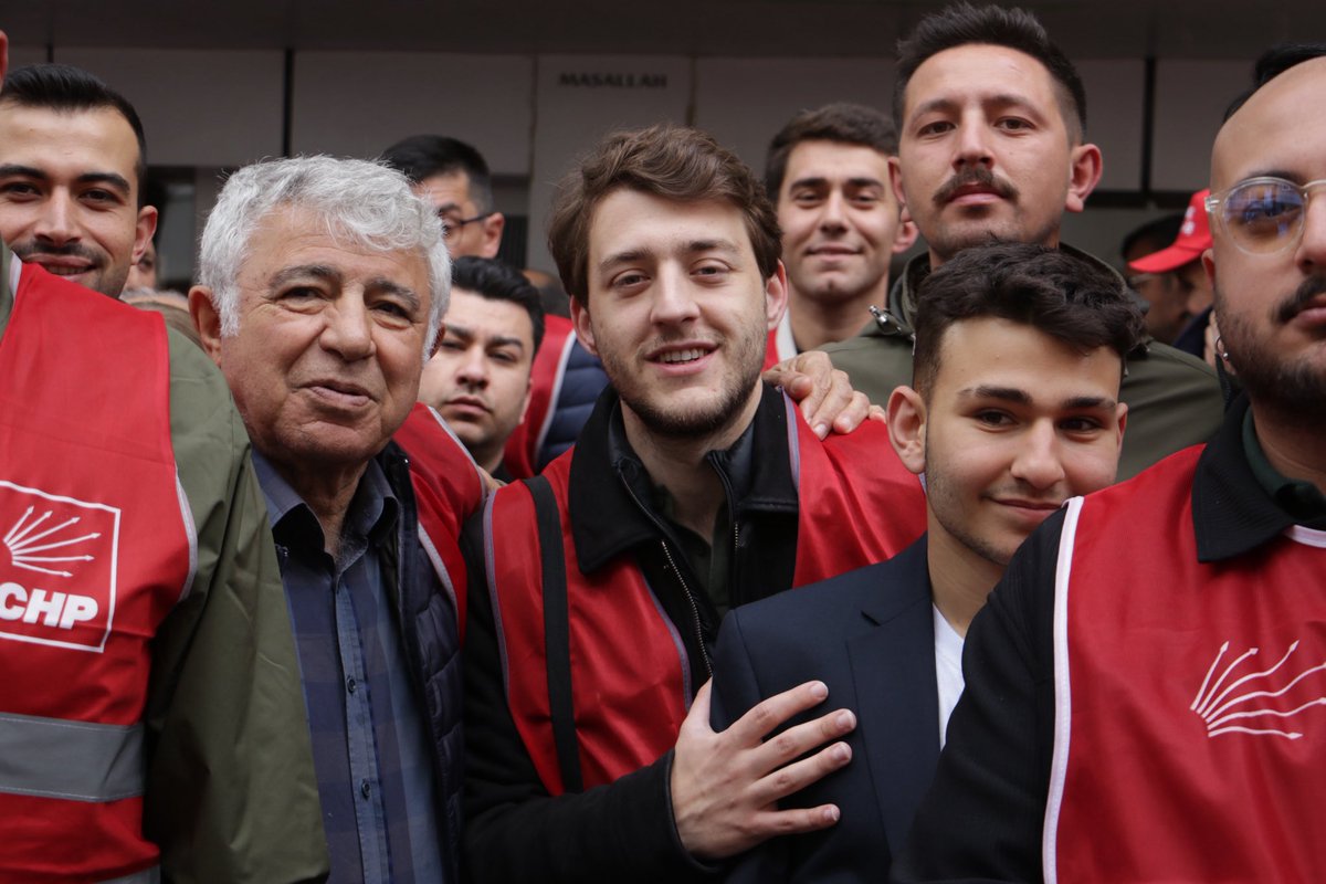 CHP Manisa Gençlik Kolları tweet media