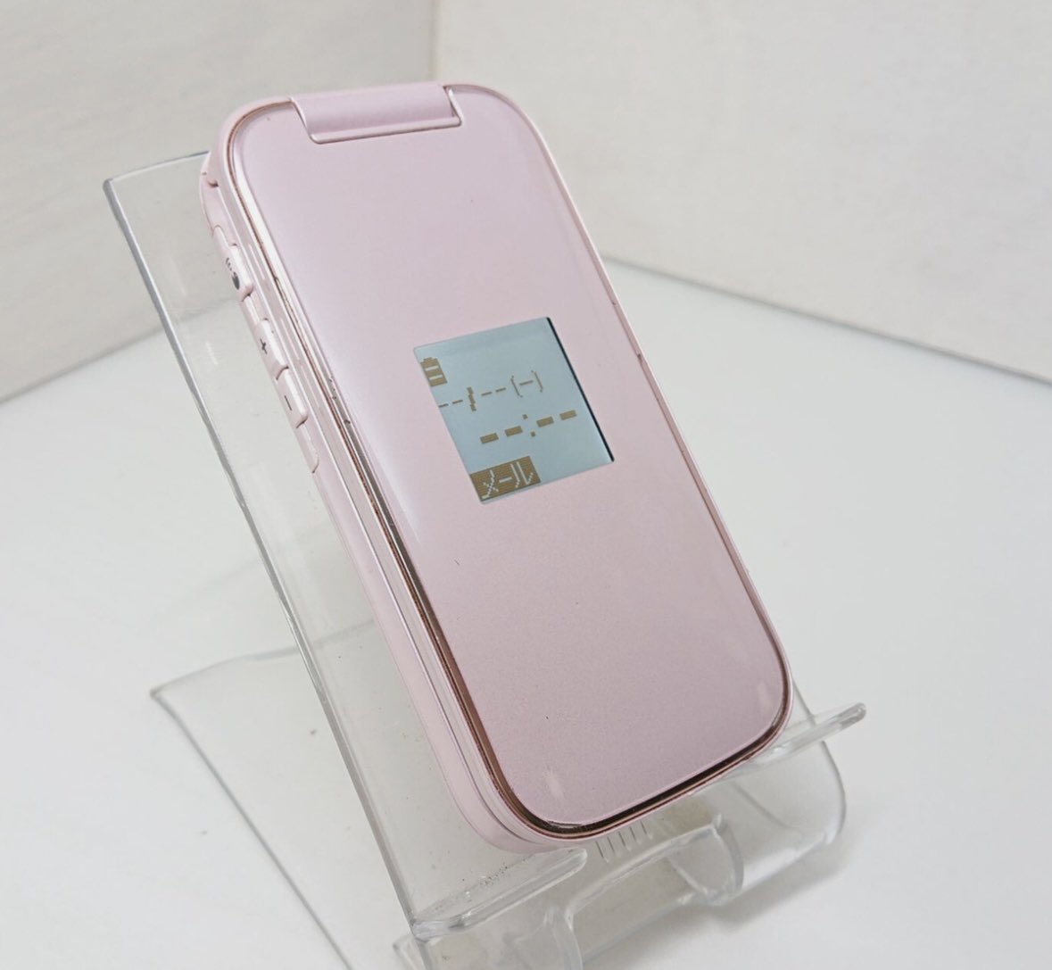 ⋆｡˚𝓚₊˚⊹𝜗❀𝜚 tweet media