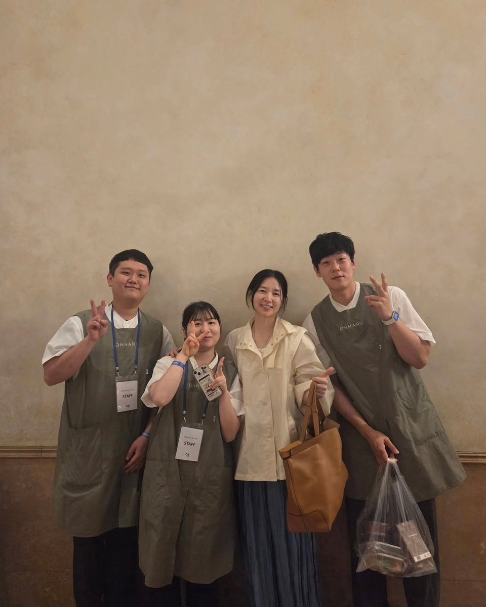 이영애 아카이브 tweet media