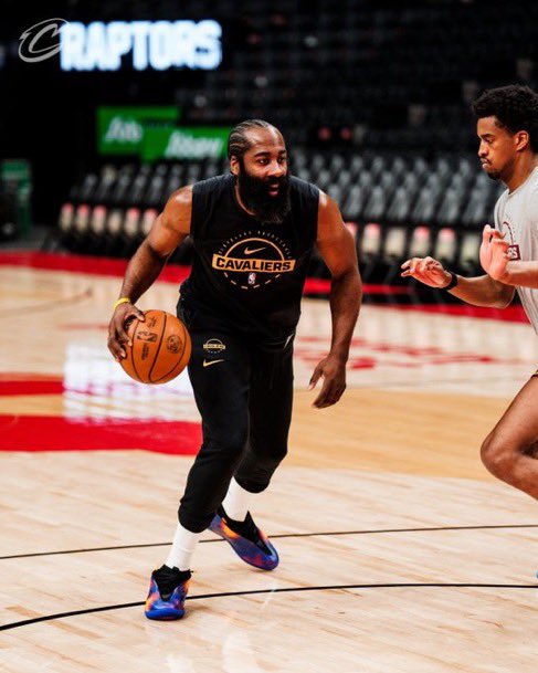 Ball Knowledge tweet media