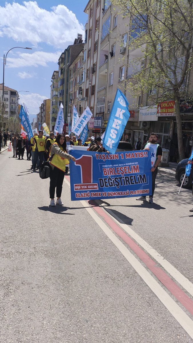 Yapı-Yol Sen Genel Merkezi tweet media