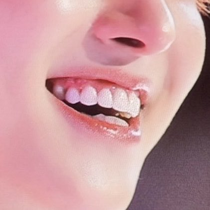&teeth tweet media