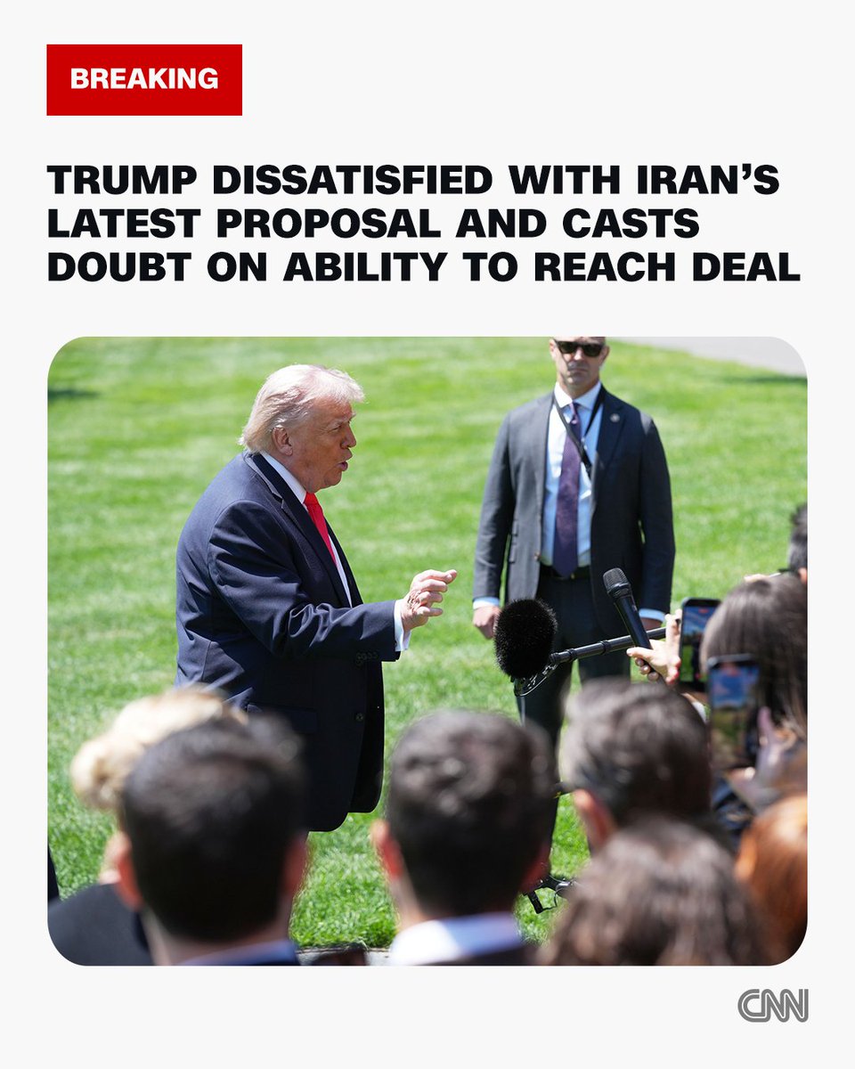 CNN tweet media