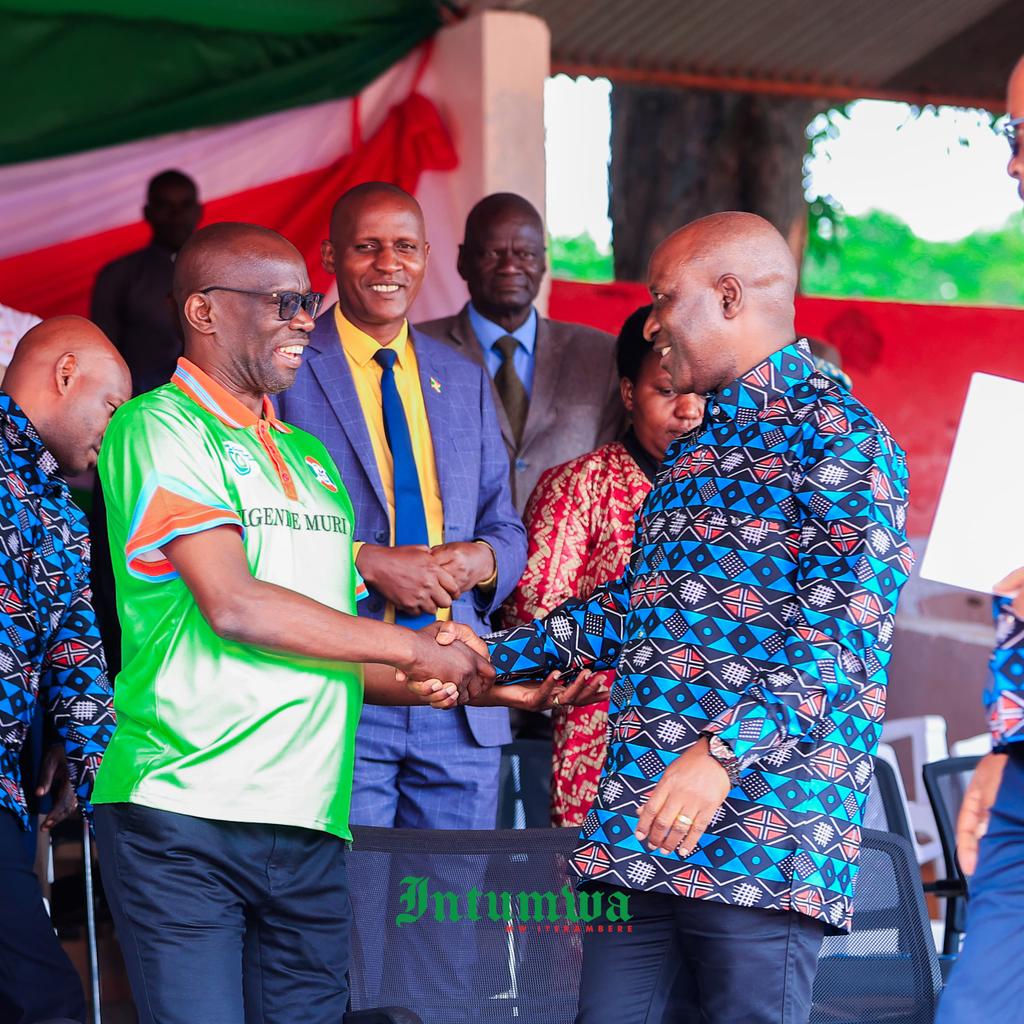 Intumwa Burundi tweet media