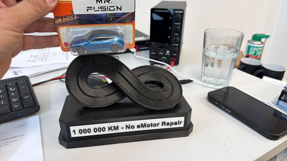 Elon promised a 1,000,000 km electric LDU motor and never delivered.
12 years later * EV Clinic delivered it.

We are throwing a celebration for an industrial achievement that no automotive company in the world has delivered.

We re-engineered the Tesla LDU with our proprietary