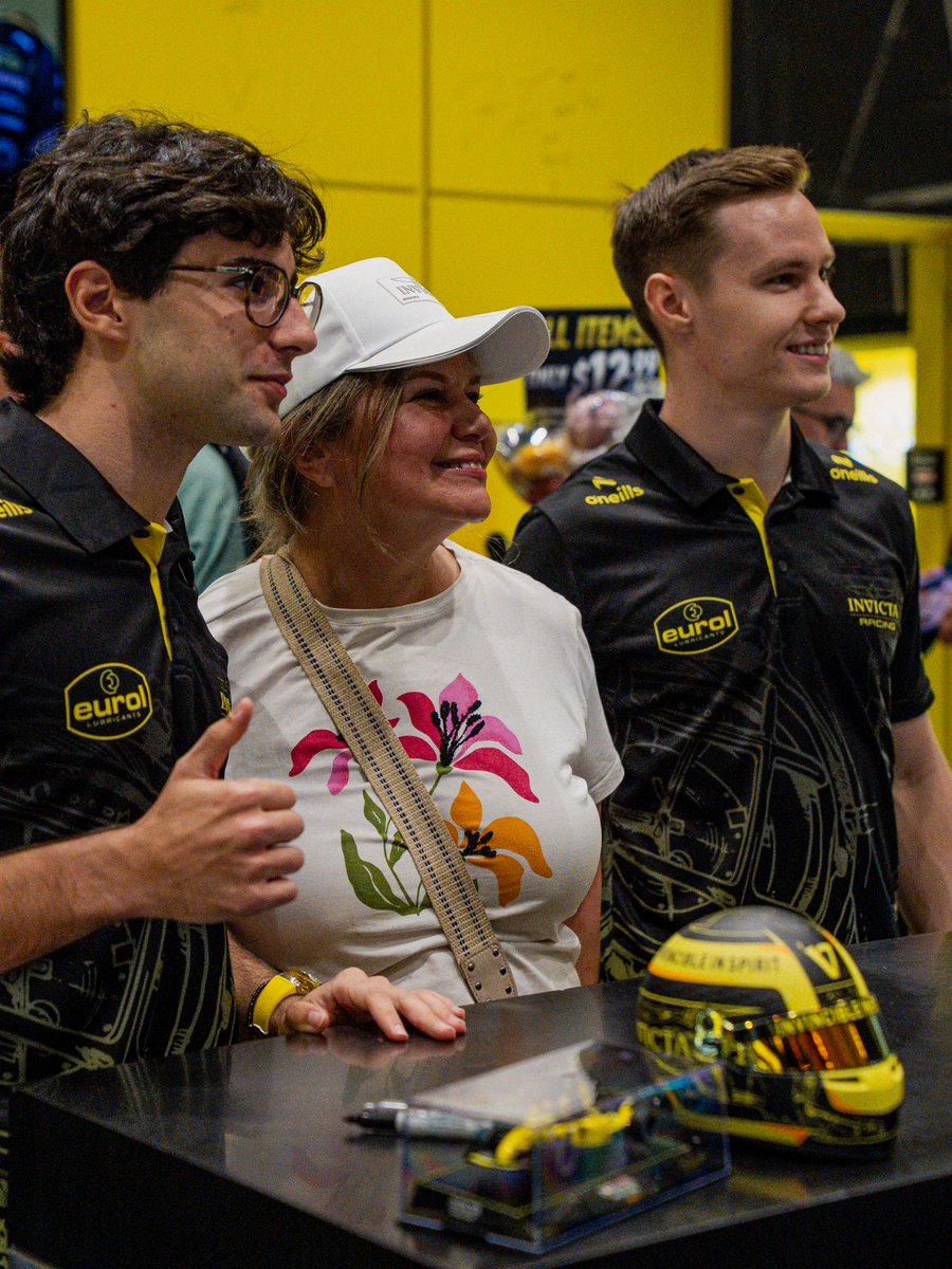 Invicta Racing tweet media