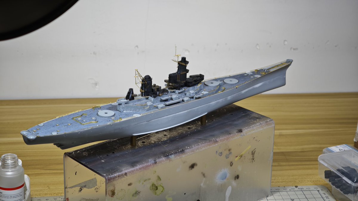 SHOKAKU_NANODAA's tweet photo. Try assembling the superstructure components.
#scalemodel #艦船模型 #700艦船 #艦船 #船模 #模型製作 #軍事模型 #模型 #微縮模型 #modelwork #modeling #ships #shipmodel #militarymodel  #miniaturemodel #700スケモ #700scale  #modelship  #USN #modelshipbuilding #scalemodelling #shipmodel https://t.co/lhMmsIimyr