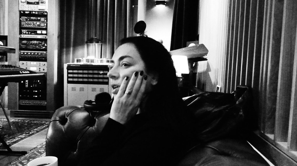 sophia tweet media
