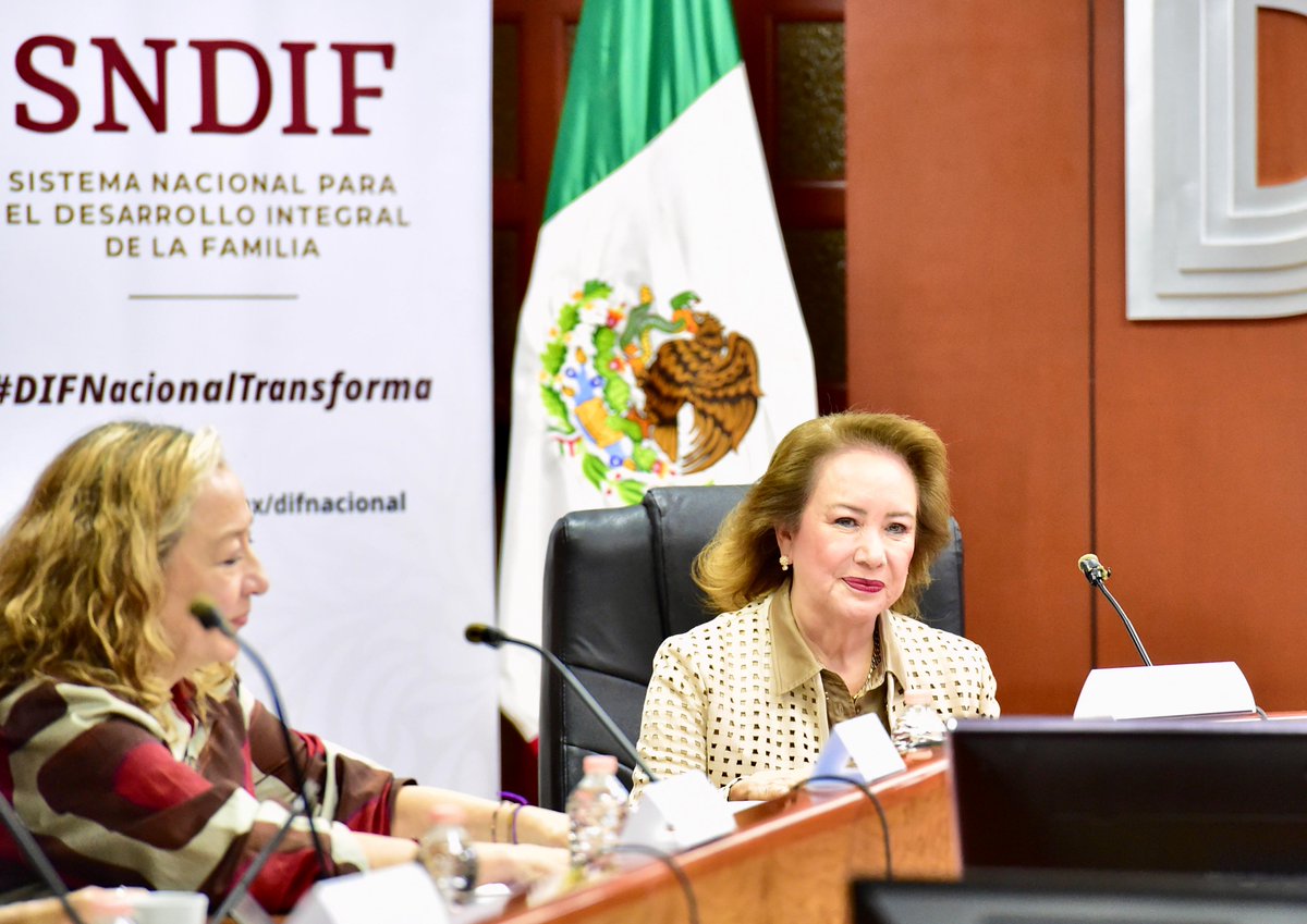 MRocioGP's tweet photo. En la Sala Juárez del #DIFNacional, instalamos el Grupo de Trabajo del Registro Nacional de Niñas, Niños y Adolescentes en Orfandad por Feminicidio, el cual es un acto de justicia profundamente humano, así como una expresión concreta de un Estado que decide no apartar la mirada de este tema.
