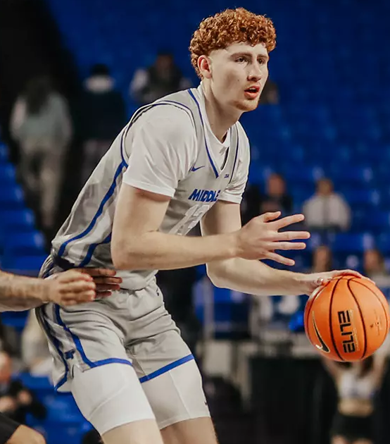GoldenHurricane's tweet photo. Tulsa's frontcourt just got a massive overhaul with two 6-11 transfers👀

@DerelleDesiree (TVCC) and Chris Loofe (MTSU) give TU an identity it's been missing in the middle.

Desire: "The culture and direction of the program played a big role."

Story ➡️ https://t.co/fKdwhRnoAr https://t.co/lKxTWmgNbH