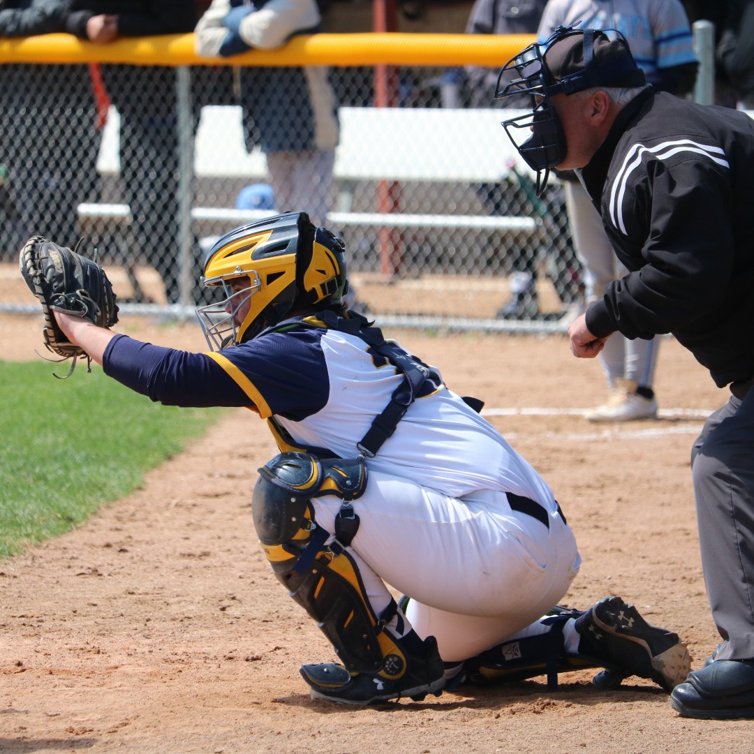 RochesterCTC's tweet photo. It's the last Yellowjacket (Home) Game Day! Come cheer on RCTC Baseball as they take on Western Technical College on Friday, May 1st at 4pm!

RCTC's Student Life team will be there handing out FREE Jersey Mike’s sandwiches to students who attend! https://t.co/s8T2O8rC9s