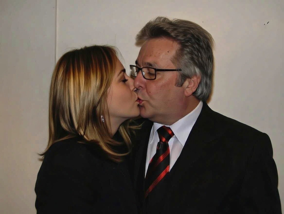 Peter Simmen tweet media