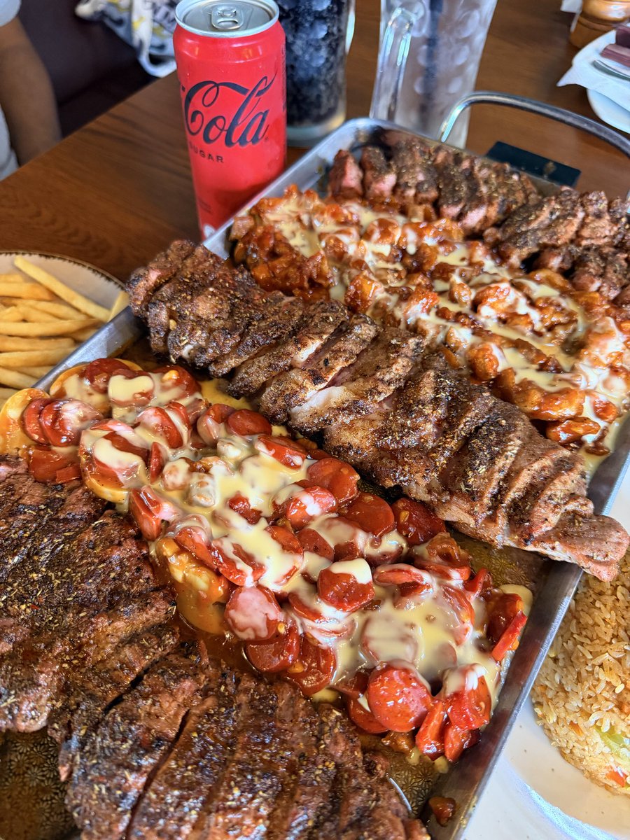 Oshin_Tsuyu's tweet image. Came for romance, left with high blood pressure! 🫣
Date night at Texas Flame Dhaka
#datenight #steak #friday #foodie