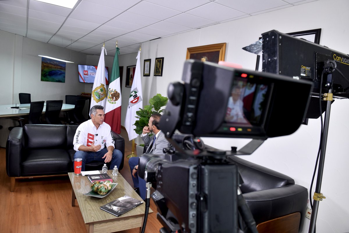 Alejandro Moreno tweet media