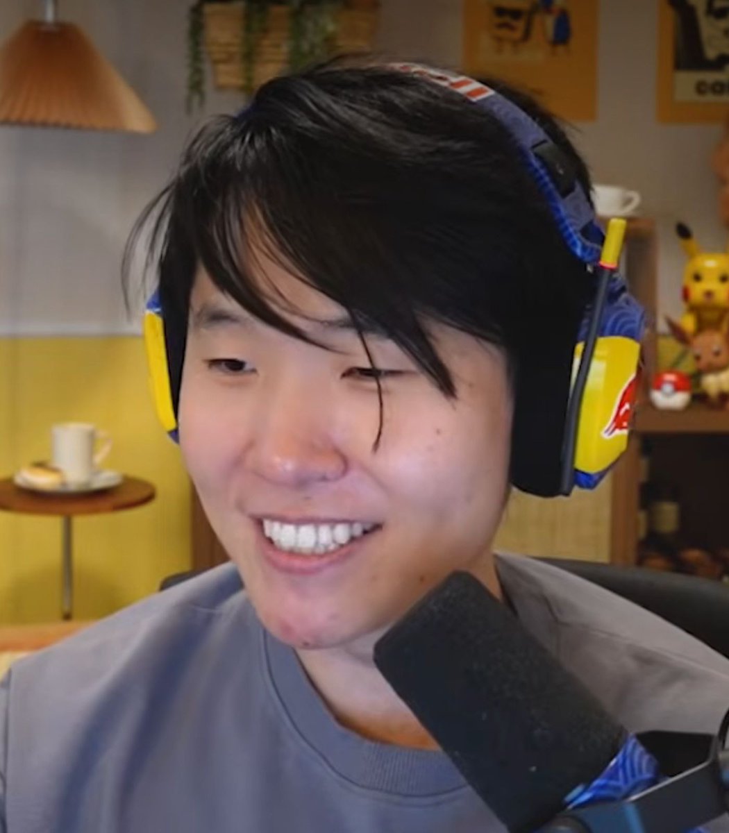 DisguisedToast says he thought everyone knew that Sykkuno's "UwU shy boy" persona was an act

"He's a 30-year-old man ... I lost count of how many times I've been yelled at by his fans for treating him like an adult"