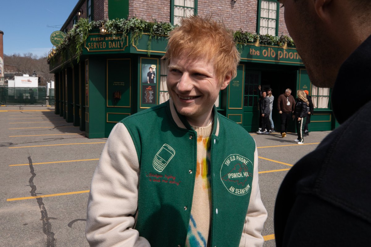 Ed Sheeran HQ tweet media