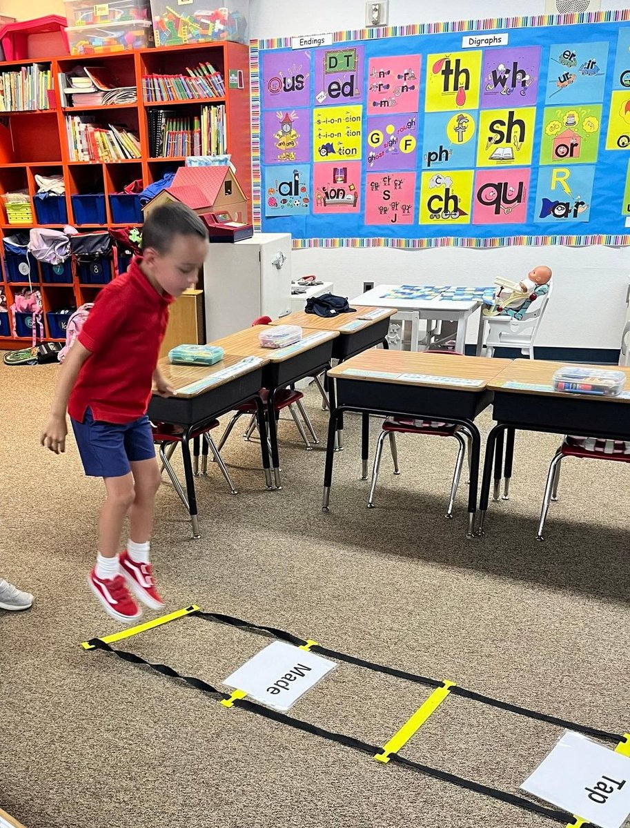 StMarthaCS's tweet image. “Mommy Baez” came to visit Kindergarten as they learned about silent "e" and students practiced reading long and short vowel sounds while using an agility ladder! #LearningIsFun #75YearsOfExcellence
