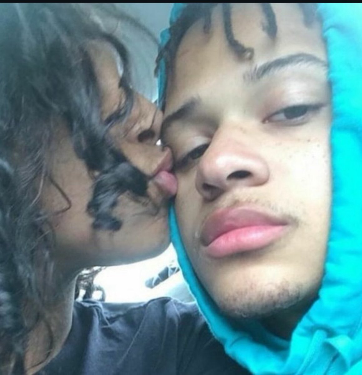 Xan tweet media
