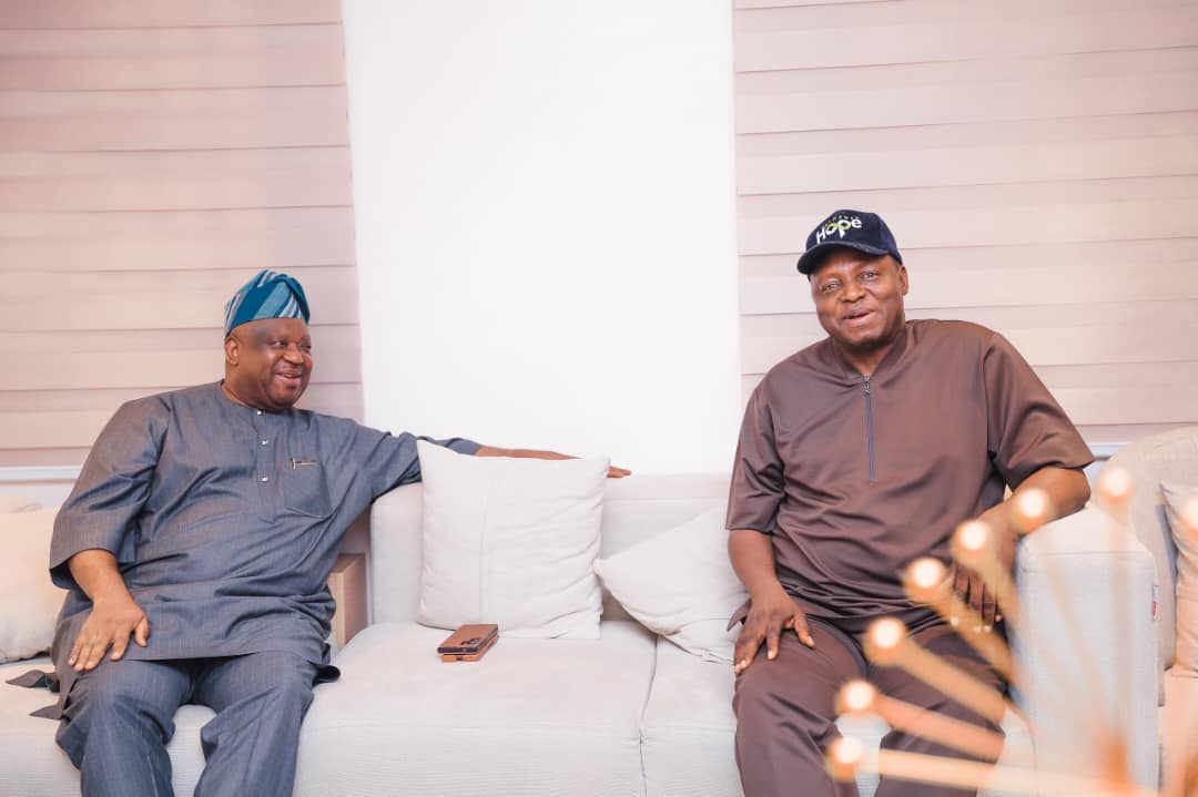The APC National Chairman, Prof. <a href="/nentawe1/">Nentawe G. Yilwatda</a> Yilwatda Goshwe, received his brother the Governor of Plateau state His Excellency Barr. Caleb Mutfwang, in his Abuja residence