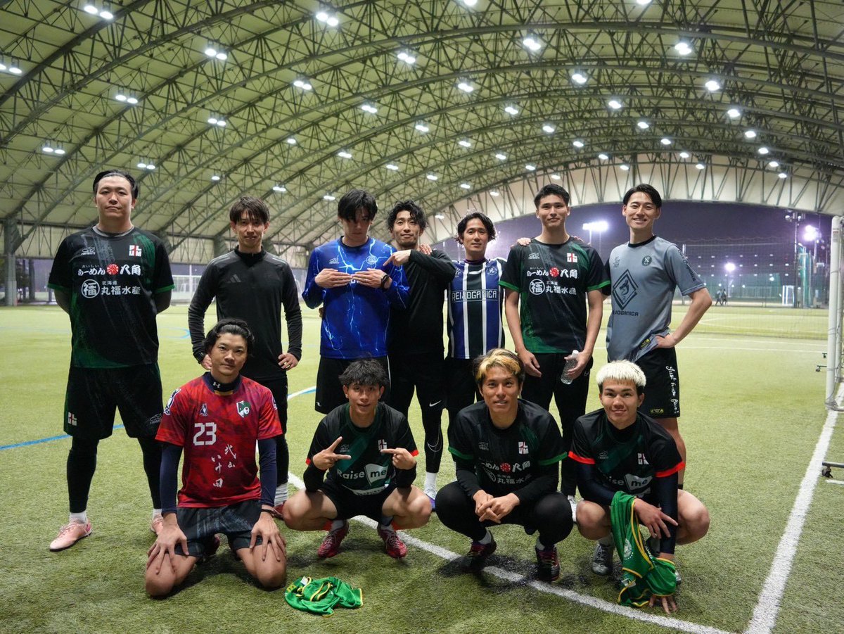 0216_18's tweet photo. このチームに入って２回目の全国大会！
楽しみ！社会人で日々働きながら合間を縫ってボールを蹴ることのしんどさはあるものの、
身体が動くうちにとりあえずできることをやる。楽しむ！ https://t.co/pdu5GMnluQ