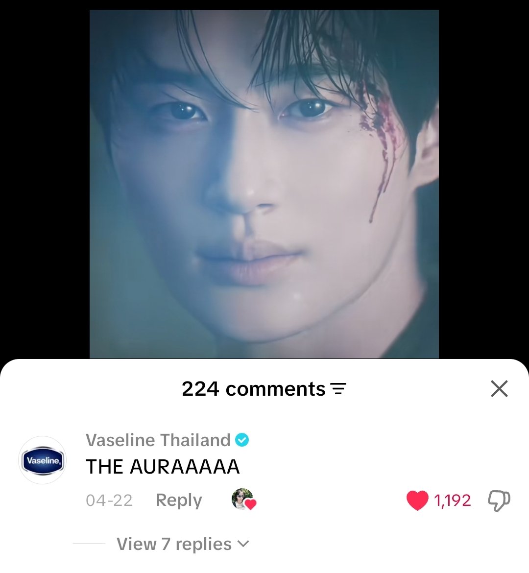 bwsgirlie's tweet image. Vaseline Thailand commented under a reel featuring perfect crown on tt, other people are liking the drama too 🥹💗

#perfectcrown #bws #iu
