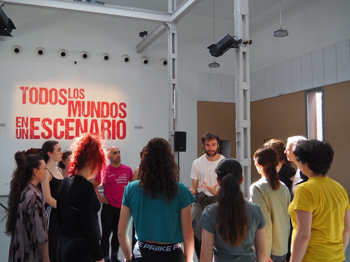 Laboratorio de las Artes de Valladolid :: LAVA tweet media