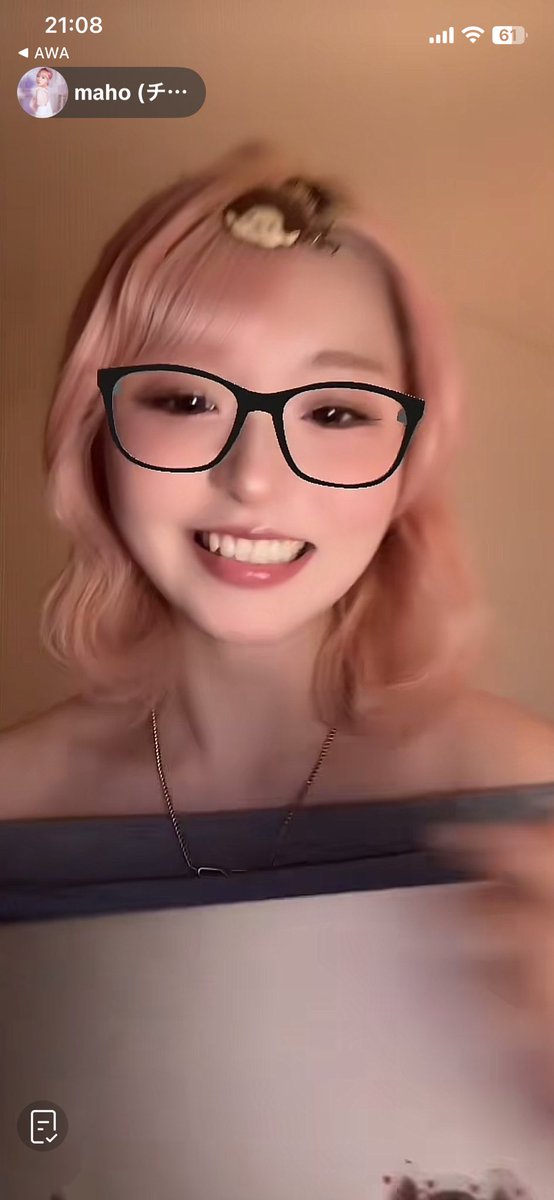 Id17CPkqu871's tweet photo. Chegoのmahoちゃん🥰
配信でめちゃ名前呼んでくれた!嬉し🥰
恋のElectricほんと好き〜何回もリピートして聴いちゃう歌🎤
生歌聴きたいね〜😆
5/15メンバーのkotoneちゃんの生誕ライブで会えるの楽しみにしてるにょ🥰
表情が尊すぎる可愛い写真😍
#Chego
#maho https://t.co/UcPHIjb3m4
