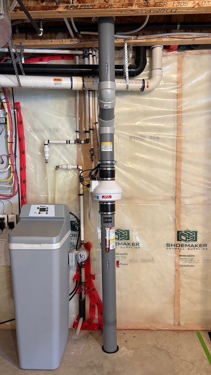 SafeHomeRadon's tweet photo. ☢️ Radon Levels TOO HIGH 🚨

This home tested over safe limits…
Now it’s FIXED ✅

Installed a professional radon mitigation system
⬇️ Dropped levels FAST
⬇️ Made the home safe again

Radon = invisible, odorless, and the #1 cause of lung cancer for non-smokers

#radonmitigation https://t.co/eJ7JLUhZIO