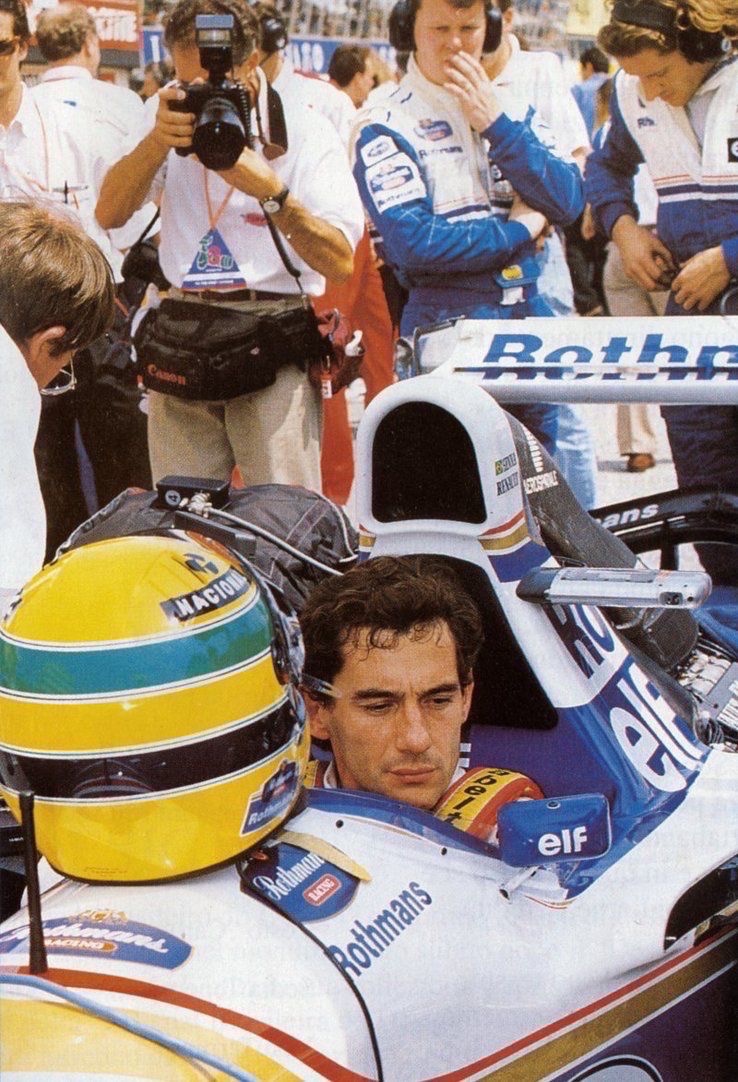 F1_AyrtonSenna's tweet photo. Viviane Senna : “On that morning when he woke up, he asked God to talk to him. He opened the Bible and read a passage which said: God would give him the greatest of all gifts. Which was God himself.”
💔🙏🏻

#AyrtonSenna 
#Imola https://t.co/Y7ge3g4Tco