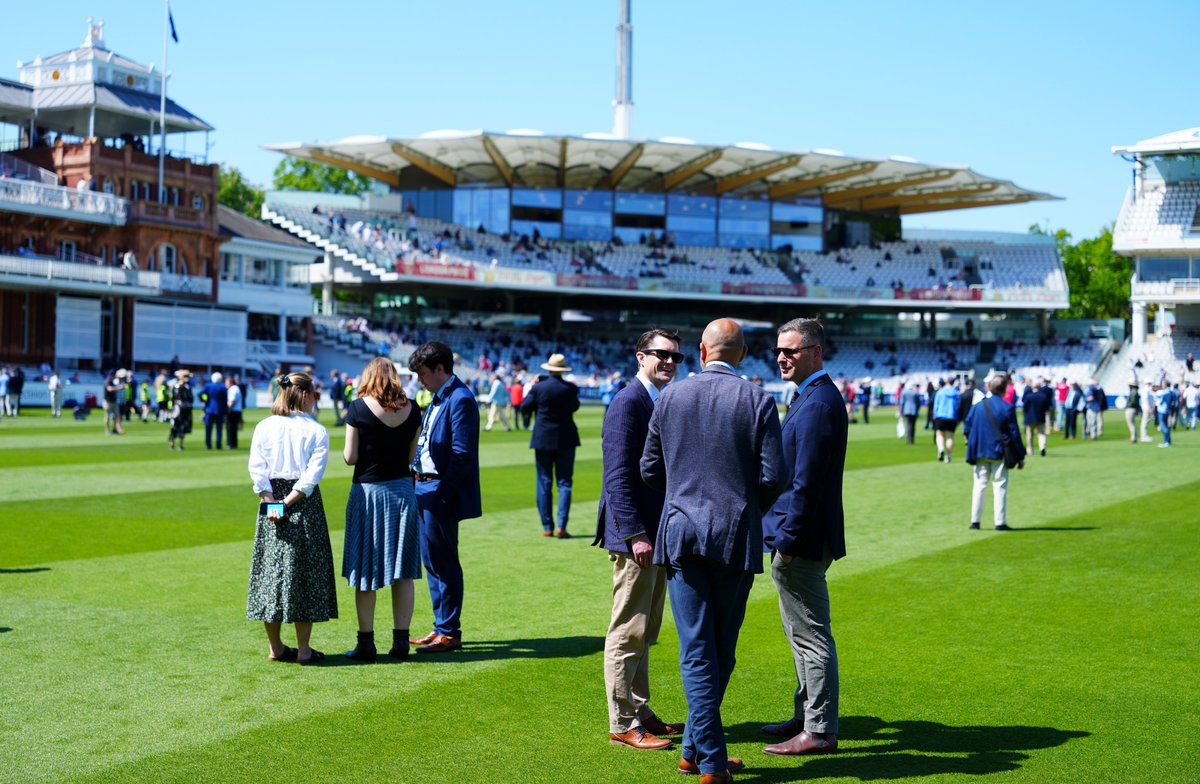Lord's Cricket Ground tweet media