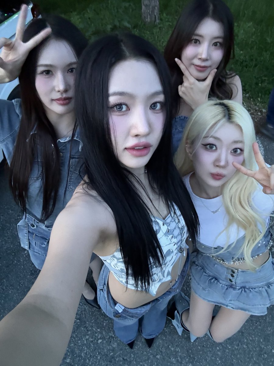 CRAXY(크랙시) tweet media