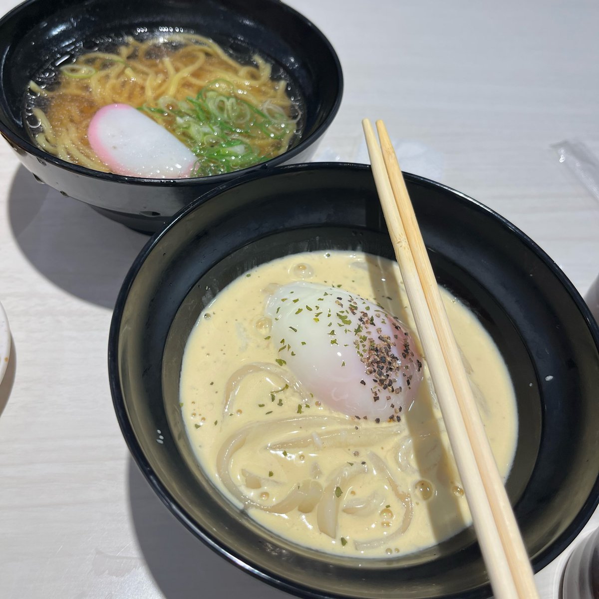 sIeepyoO's tweet photo. 大切りはまち美味すぎーー🍣
コリコリの緑のやつと牛スジいっぱい❣️あとゴマだれ大量砂糖のつけ麺すると飛ぶ https://t.co/b1LWEVSBLY