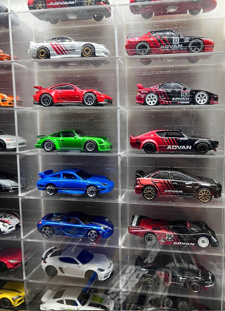 mfthl95's tweet photo. @miillkttaee Porsche juga tapi jelek https://t.co/oN1WUdqtGN