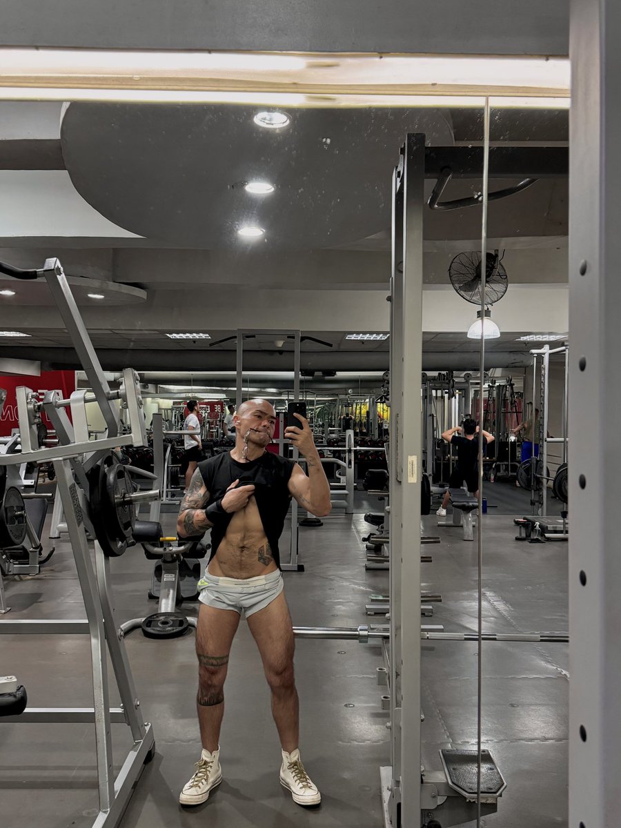 Punta ba ko dyan tom✈️🏖️ Bora???