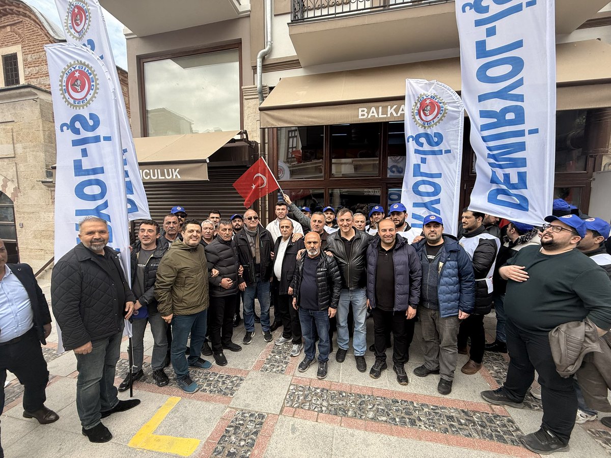 demiryolis tweet media