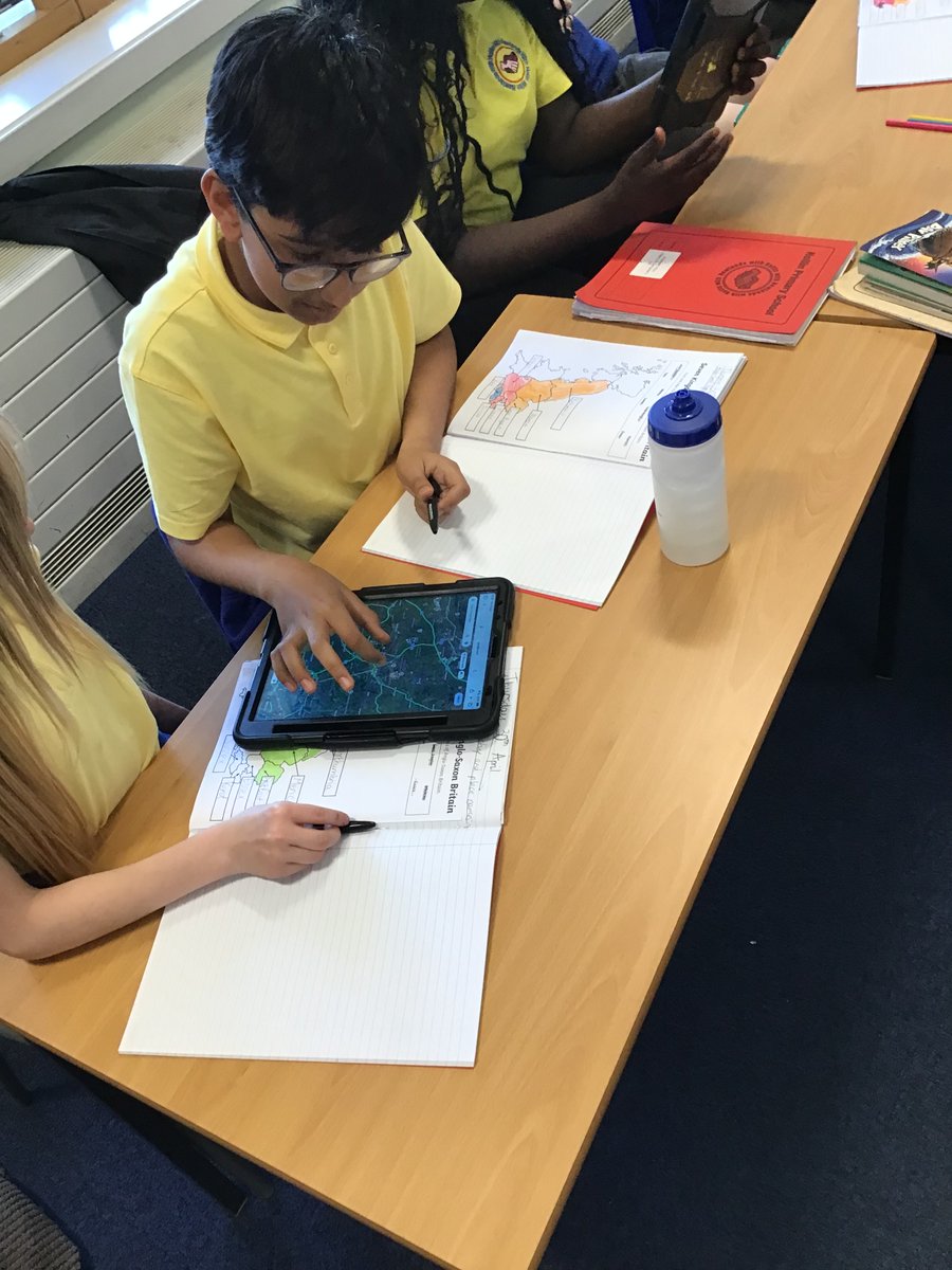 mrs_sshields's tweet photo. In history we have been studying the Anglo-Saxons, mapping the 7 kingdoms and looking at Anglo-Saxon place names @HollinPrimary https://t.co/EbTQZnLb9F