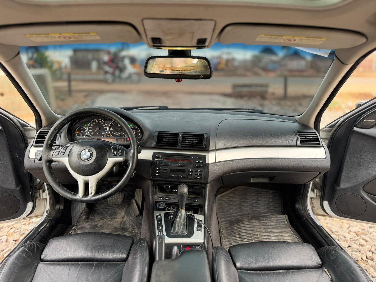 EVERYTHING CAR tweet media